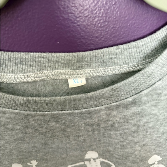 Gray Skeleton Print Women's Sweater - Picture 3 of 4